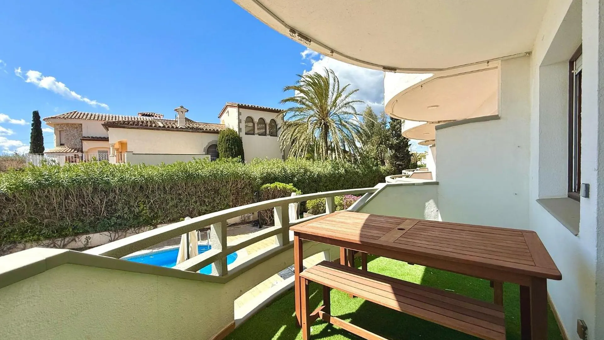 Villa Cargols De Mar Empuriabrava Ferienhaus